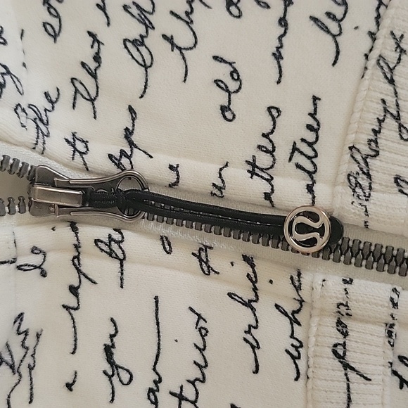 Lululemon Scuba Hoodie II Manifesto Script Ghost Black / Ghost - Picture 8 of 12